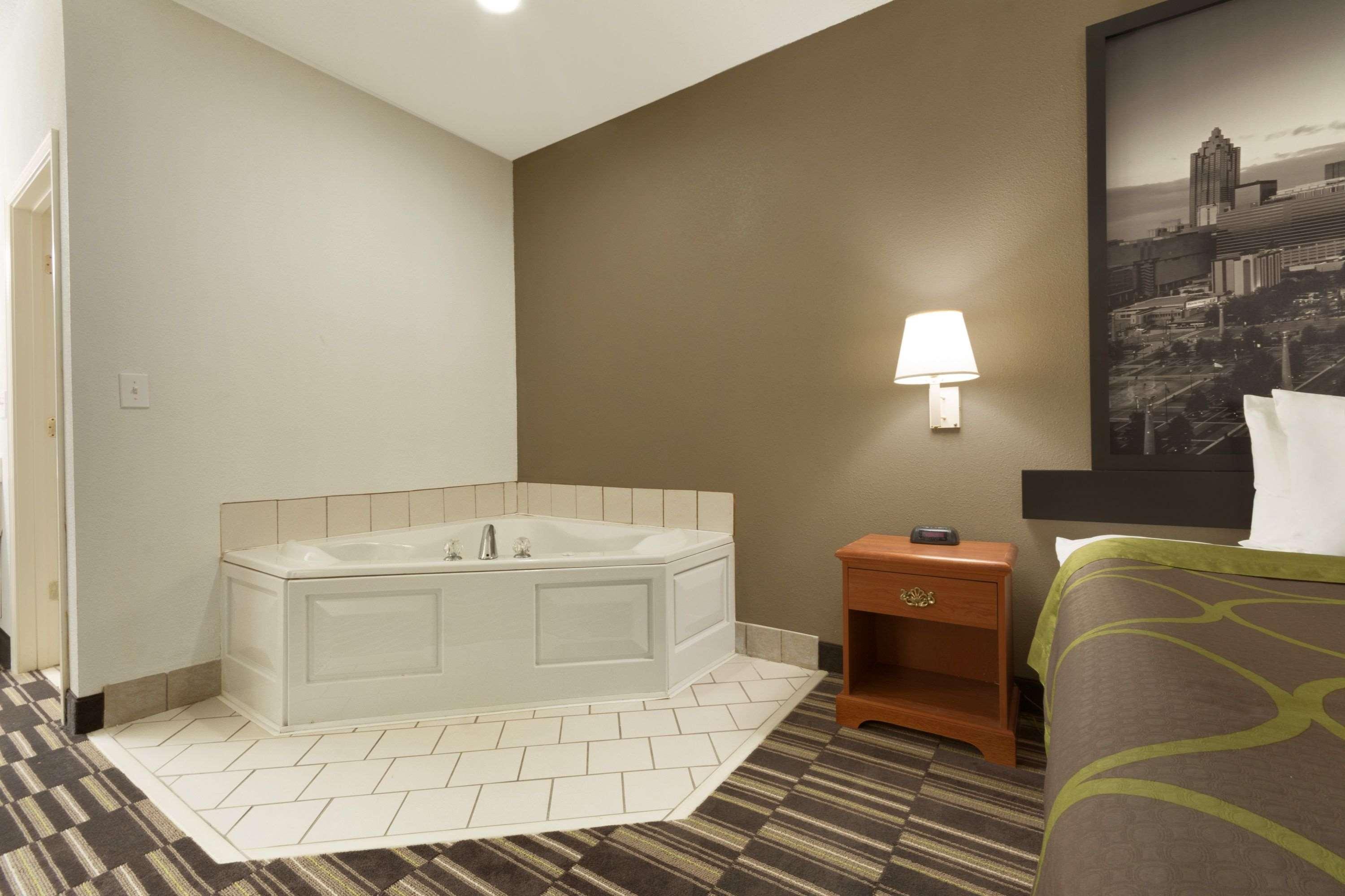 ซูเปอร์ 8 บาย วินด์แฮม แชทเวิร์ธ/ตัลตัน Motel Chatsworth ภายนอก รูปภาพ