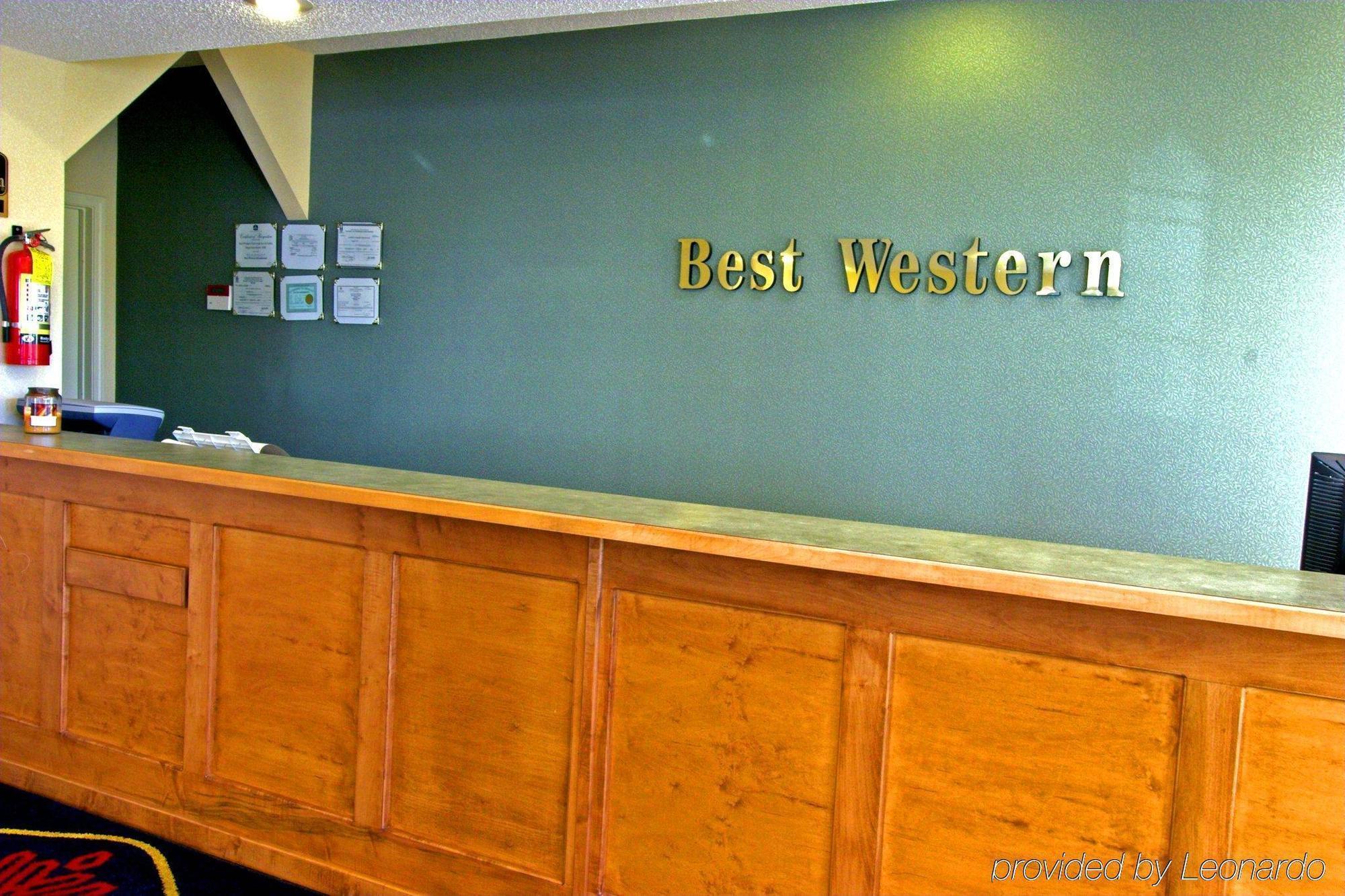 ซูเปอร์ 8 บาย วินด์แฮม แชทเวิร์ธ/ตัลตัน Motel Chatsworth ภายใน รูปภาพ